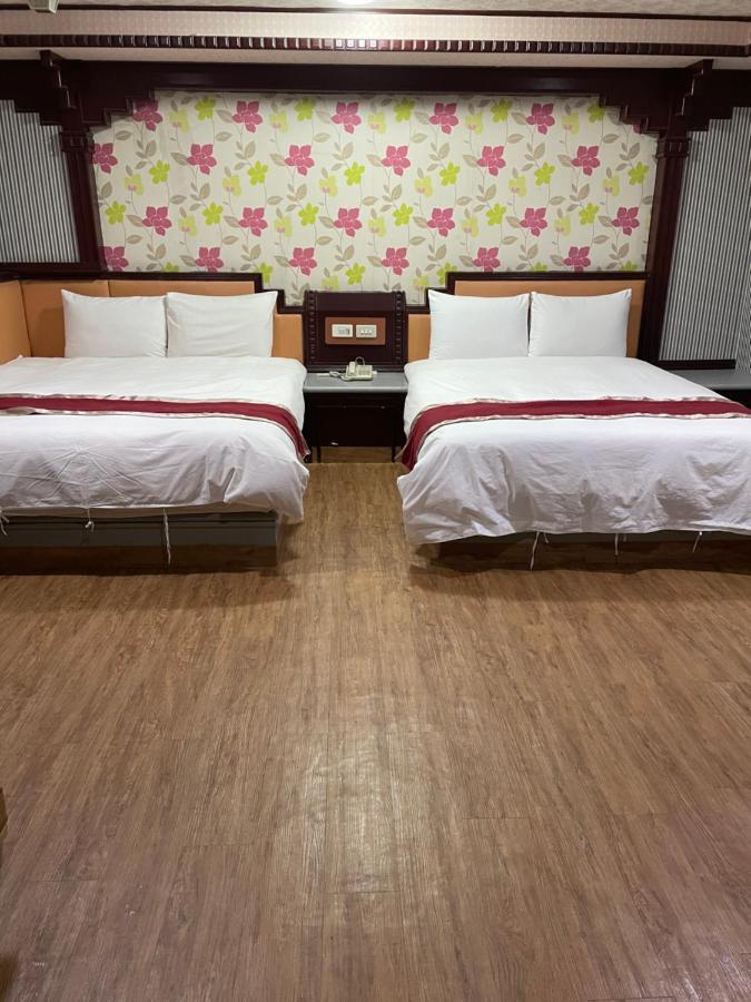 Mei Hua Hotel Kaohsiung Luaran gambar