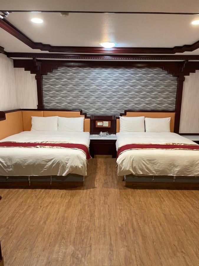 Mei Hua Hotel Kaohsiung Luaran gambar