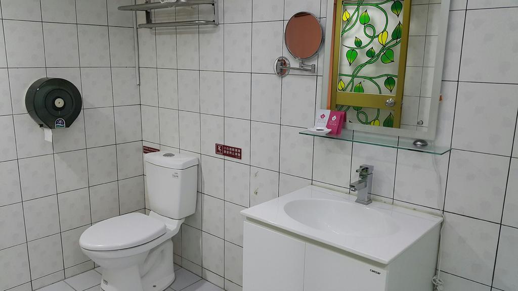 Mei Hua Hotel Kaohsiung Luaran gambar
