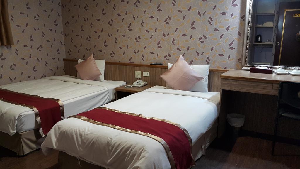 Mei Hua Hotel Kaohsiung Luaran gambar