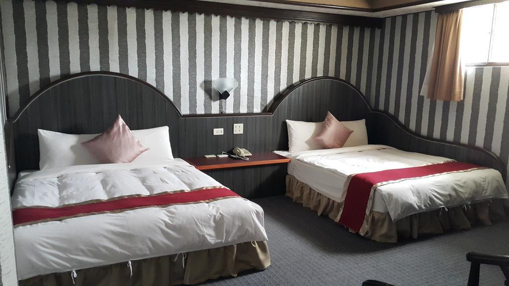 Mei Hua Hotel Kaohsiung Luaran gambar