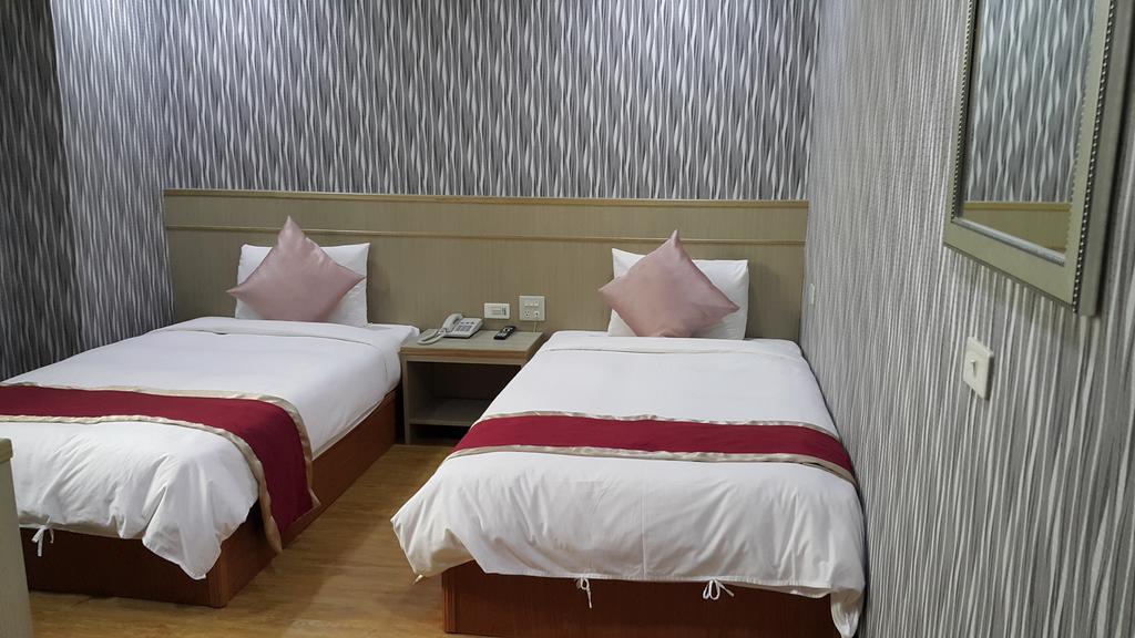 Mei Hua Hotel Kaohsiung Luaran gambar